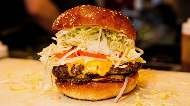 Classic Burger.